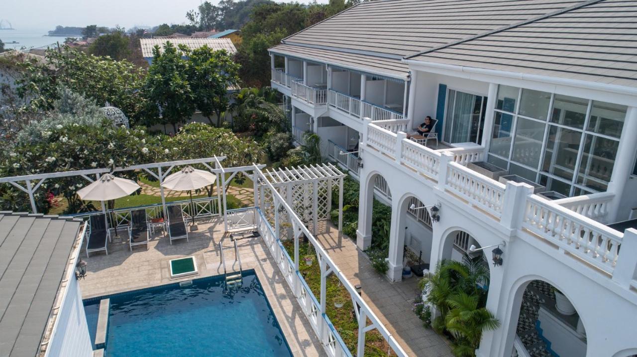 Somewhere Koh Sichang Bagian luar foto