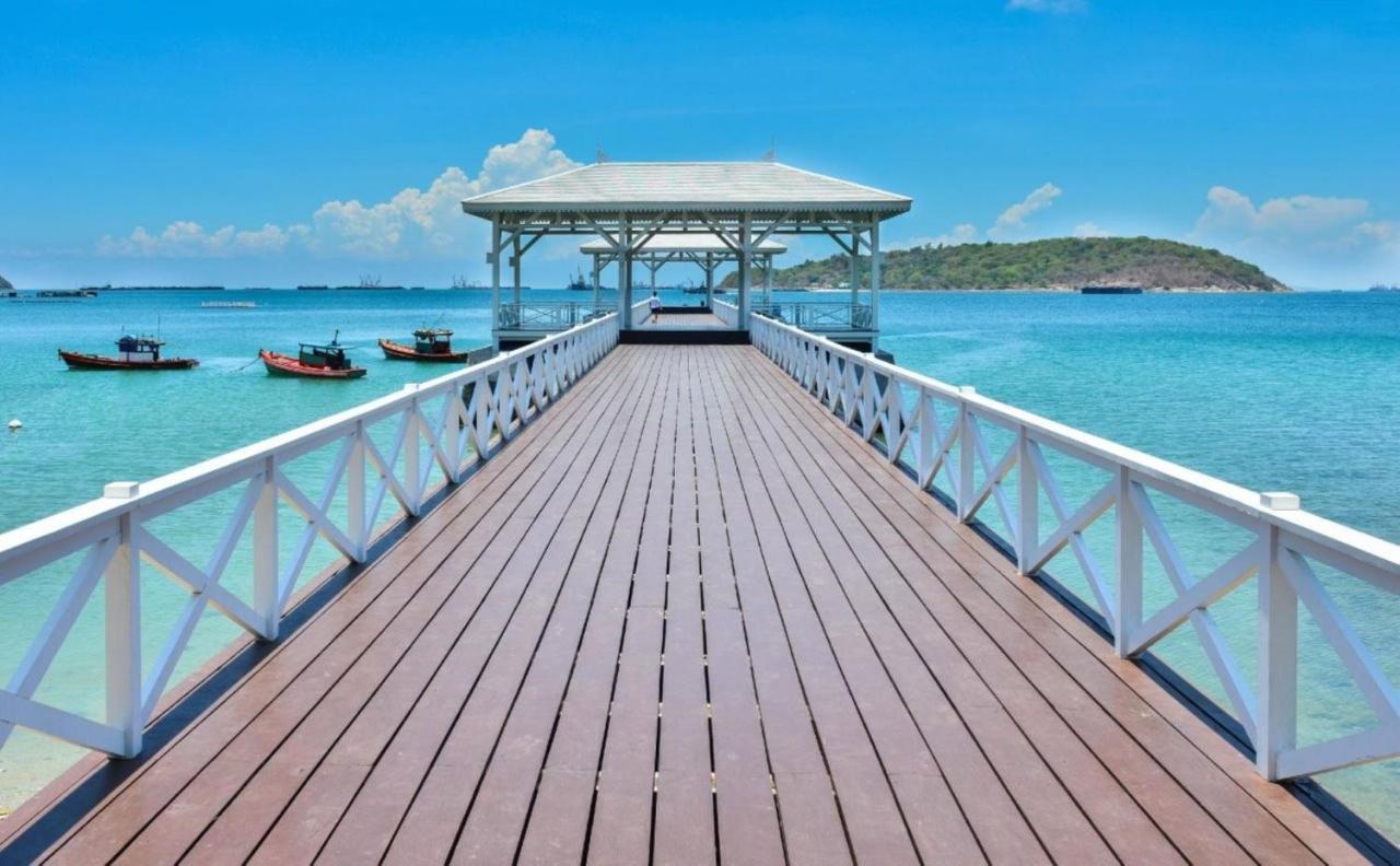 Somewhere Koh Sichang Bagian luar foto